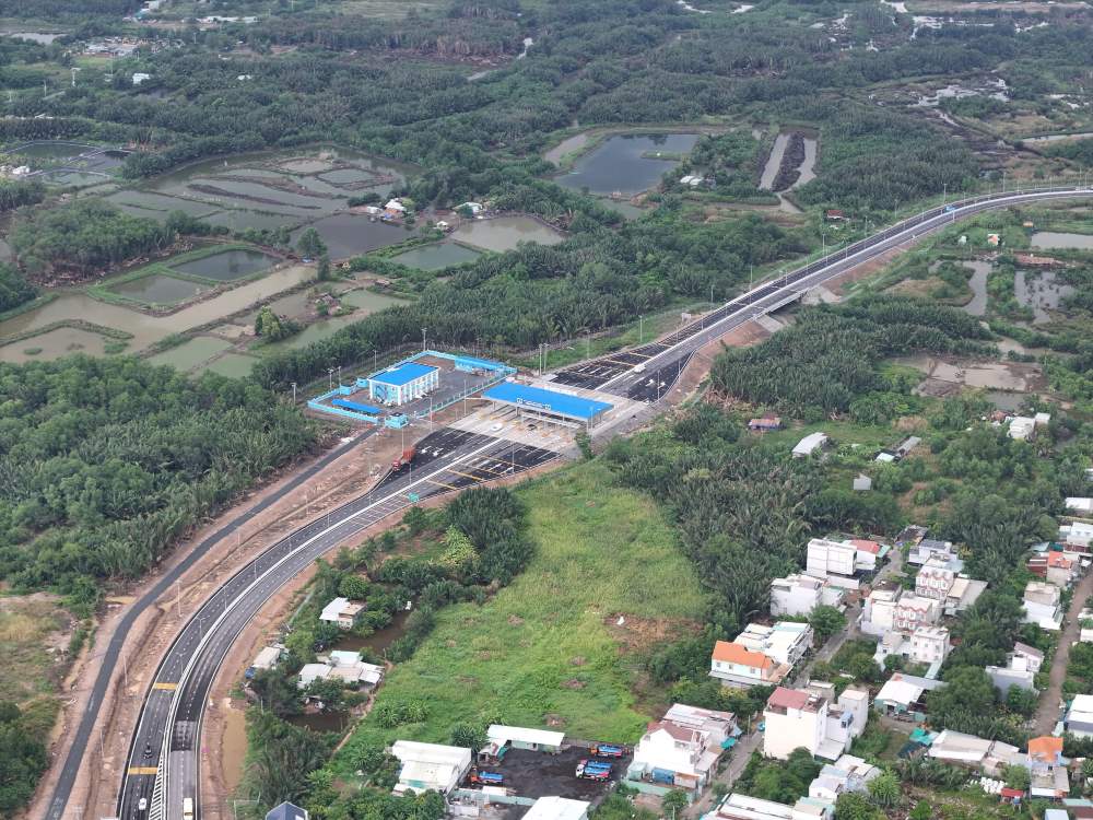 Tren toan tuyen, cao toc Ben Luc - Long Thanh da hoan thanh hon 90% khoi luong cong viec.