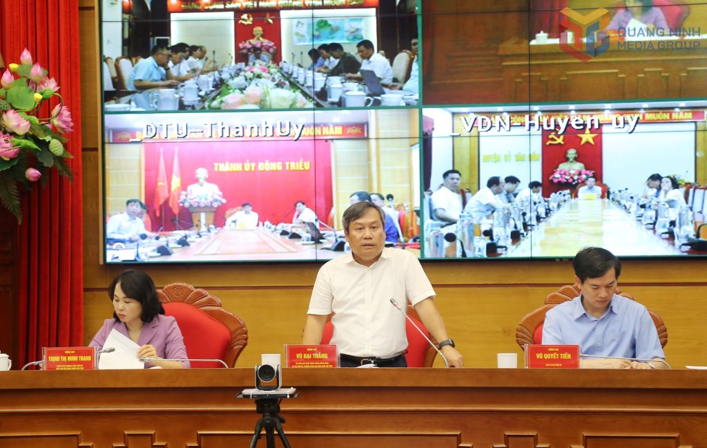 Bí thư Tỉnh ủy Quảng Ninh  phát biểu kết luận hội nghị. Ảnh: Trung tâm Truyền thông tỉnh Quảng Ninh