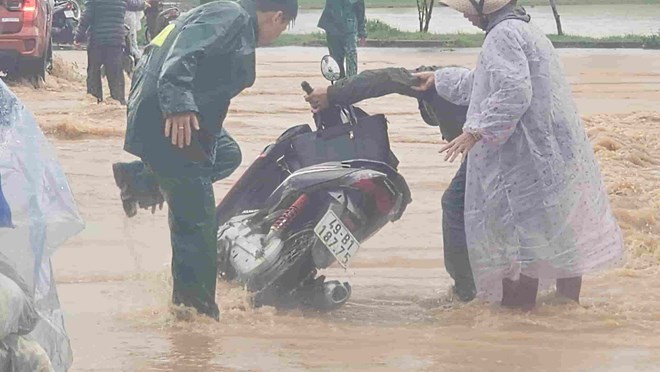 Thủ tướng yêu cầu tăng cường phòng, chống thiên tai trước mùa mưa bão năm 2025