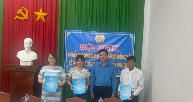 Huyện Trà Ôn chấm dứt hoạt động 63 công đoàn cơ sở, chuyển 5 đơn vị về LĐLĐ tỉnh quản lý