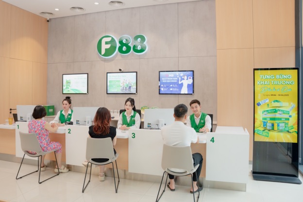 Cua hang tai chinh mang so 888 duoc nhan xet la “nhu mot PGG ngan hang thu nho”. Anh: F88