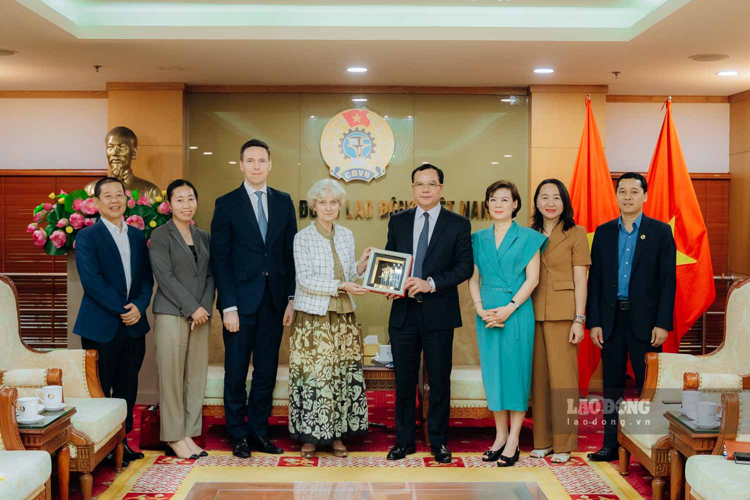 Buoi tiep dien ra tai tru so Tong LDLDVN. Anh: Den Phu