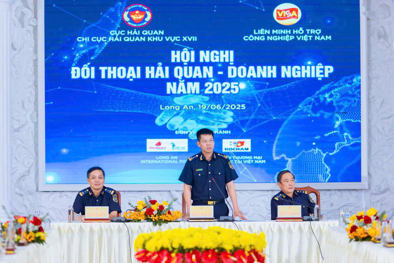 Chi cuc Hai quan khu vuc XVII to chuc Hoi nghi Doi thoai Doanh nghiep nam 2025. Anh: Cuc Hai quan