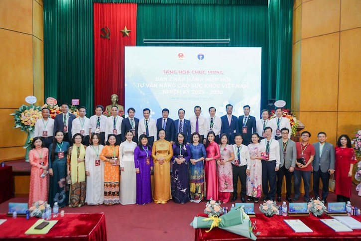 Cac thanh vien cua Hiep hoi. Anh: Hiep hoi cung cap