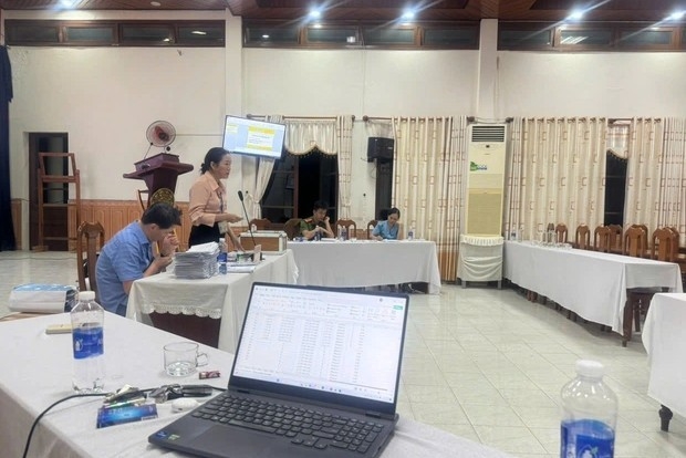 Phien dau gia mo cat DB2B o Dien Ban, Quang Nam co ket qua trung dau gia cao bat thuong. Anh: Truong An