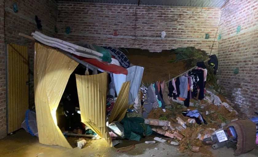 The scene of the landslide that killed 1 person. Photo: Bac Kan Police