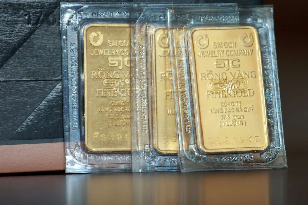 Gold prices are expected to fall as much as 25% by the end of 2026, according to Citigroup. Photo: Hai Nguyen