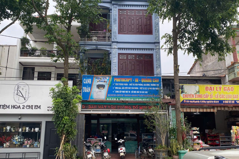 Cửa hàng in ấn, văn phòng phẩm của bà Trần Thị Tám tại huyện Bảo Yên, tỉnh Lào Cai. Ảnh: Đinh Đại