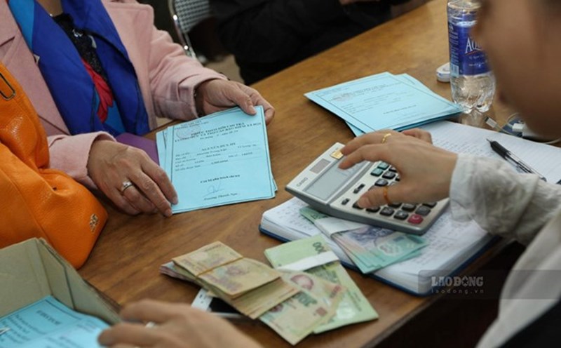 From July 1, 2025, those who cannot verify their information will have to temporarily suspend their pension. Photo: Hai Nguyen