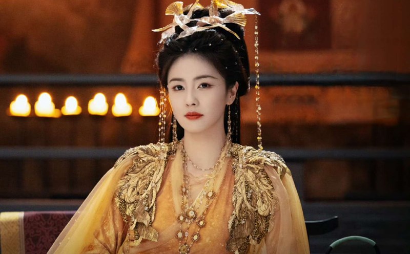 Bai Lu plays the main character in the movie Lam giang Tien. Photo: VieON.