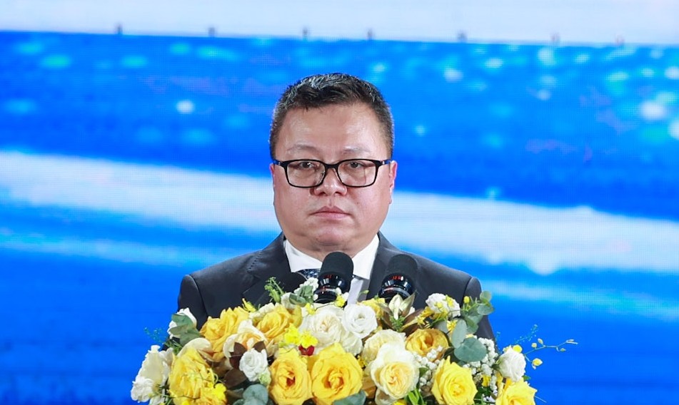 Ong Le Quoc Minh - Uy vien Trung uong Dang, Pho Truong ban Tuyen giao va Dan van Trung uong, Tong Bien tap bao Nhan Dan, Chu tich Hoi Nha bao Viet Nam, Chu tich Hoi dong Giai bao chi Quoc gia - phat bieu tai Le trao giai. Anh: Hai Nguyen
