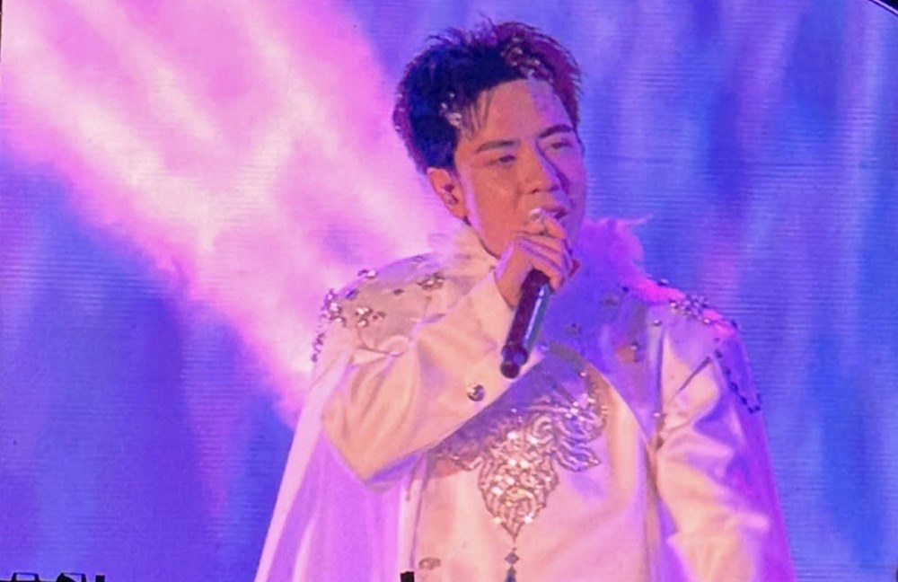 Quang Hung MasterD muon dem nhac... to tinh voi G-Dragon. Anh: Lan Tran