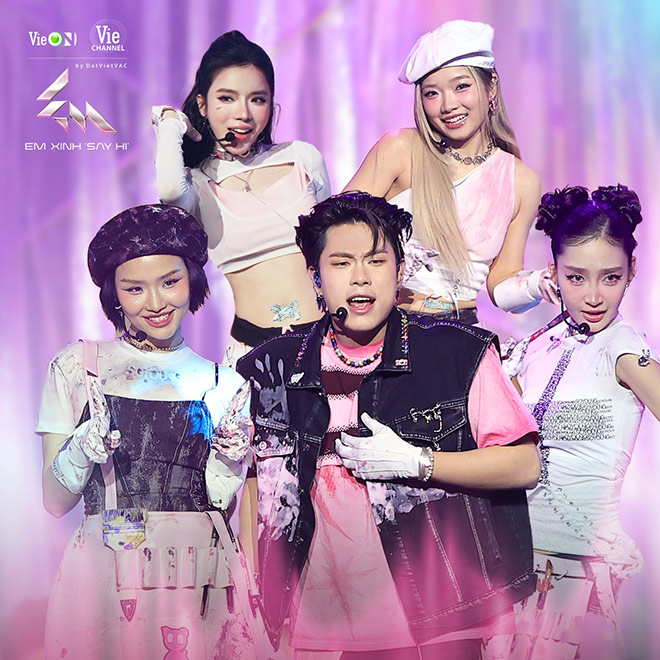 Doi cua Miu Le voi tiet muc “We belong together”. Anh: Nha san xuat “Em xinh say hi” cung cap