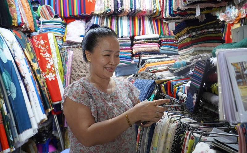 With electronic invoices entering the market, traders are actively learning and adapting.