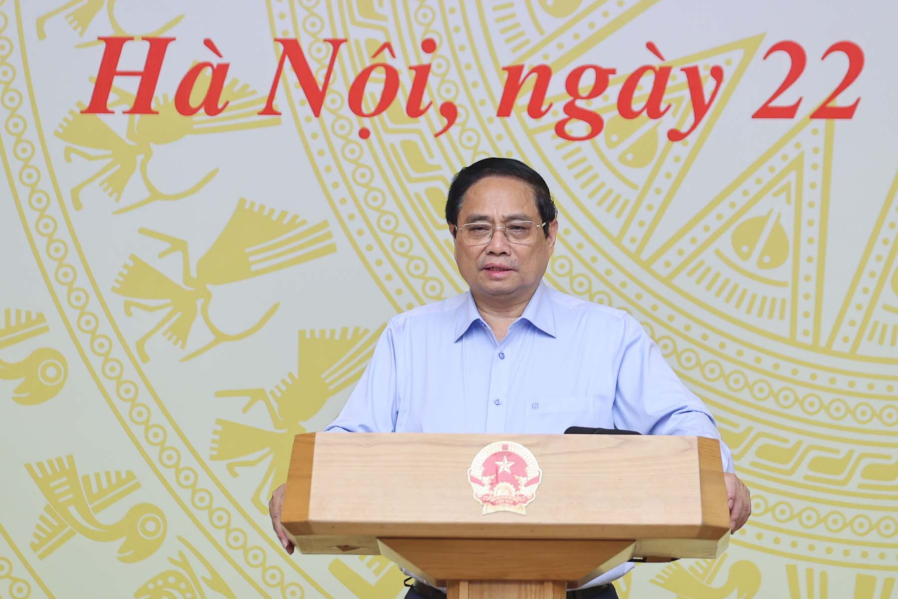 Politburo member and Prime Minister Pham Minh Chinh requested the opening of the expressway from Cao Bang to Ca Mau in 2025. Photo: VGP/Nhat Bac