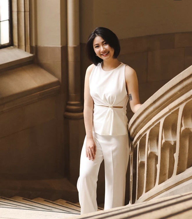 Phuong Linh co thoi gian de kieu dau bob ca tinh. Anh: Nhan vat cung cap