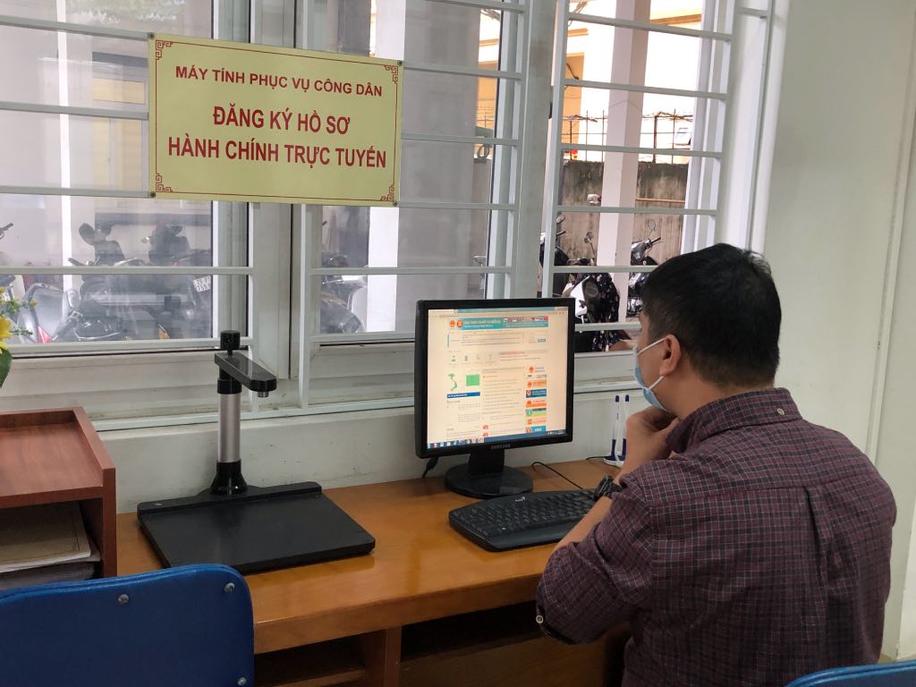 The authority of the Chairman of the People's Committee at the commune level is specifically stipulated in Decree 147/2025/ND-CP. Photo: Que Chi