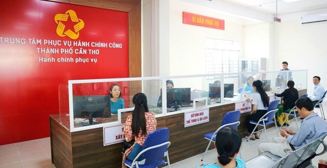 The old city administrative procedure information system will temporarily stop operating from 6:00 p.m. on June 27, 2025 to switch to the new system. Illustrative photo: Yen Phuong