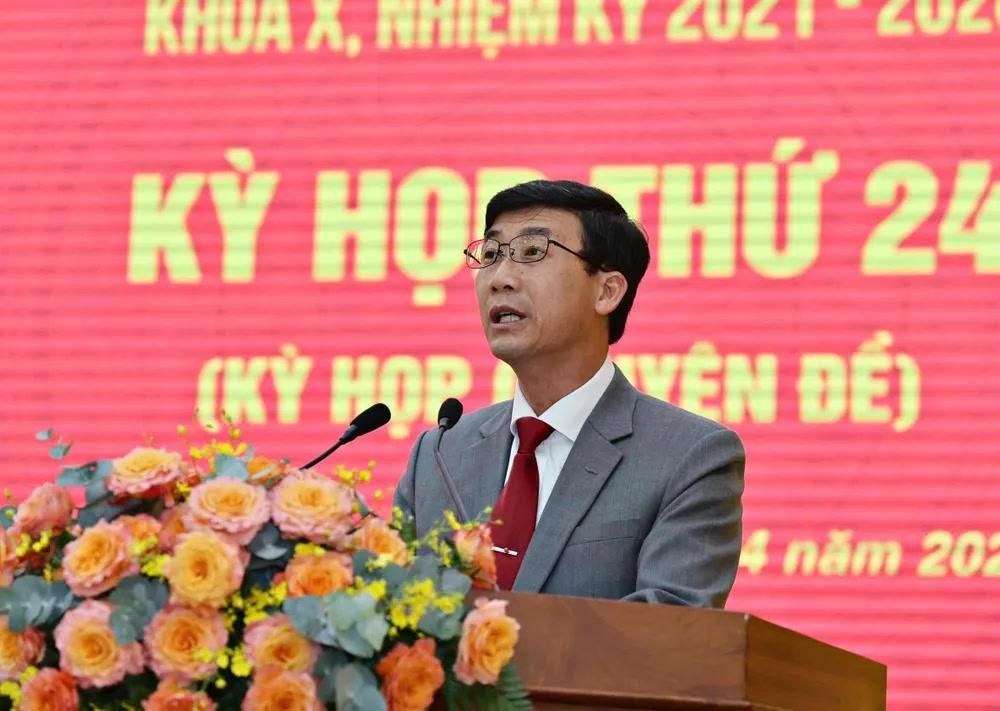 El Sr. Pham Kim Quang fue asignado para nombrar el cargo de Secretario del Comite del Partido de Cam Ly Ward. Foto: Vo Tung