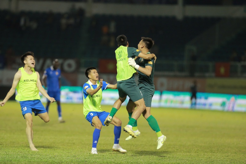 Niem vui cua cac cau thu Quang Nam. Anh: