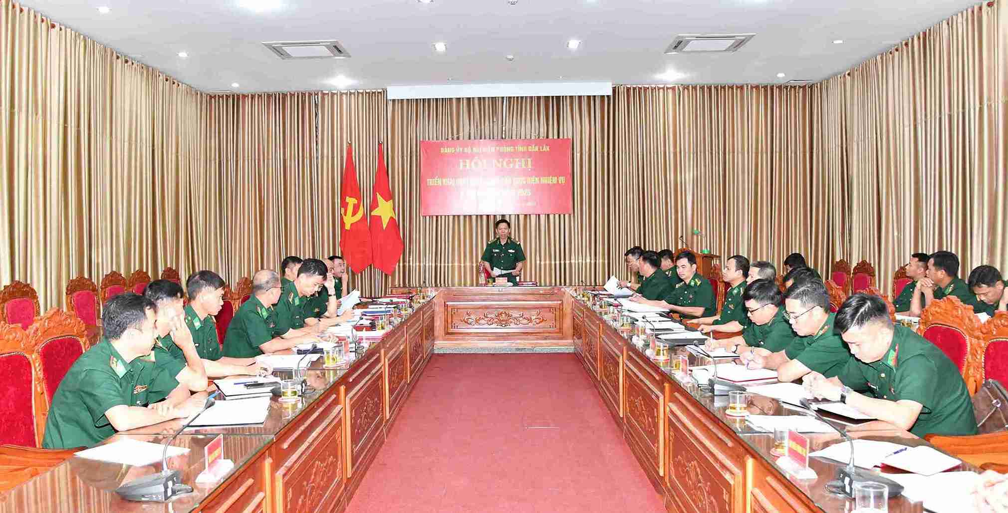 Quang canh hoi nghi. Anh: Nguyen Lan