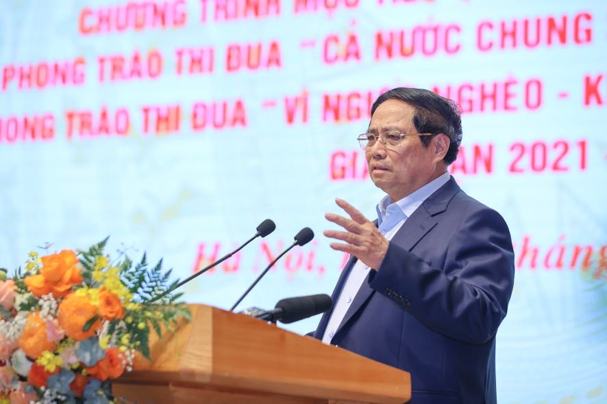 Ủy viên Bộ Chính trị, Thủ tướng Chính phủ Phạm Minh Chính đề nghị người nông dân thực hiện "3 tiên phong" trong đó có tiên phong thoát nghèo và thi đua làm giàu từ bàn tay, khối óc. Ảnh: VGP/Nhật Bắc