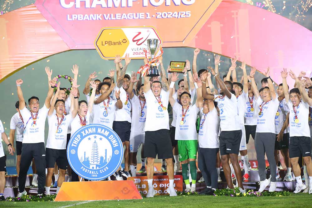 Nam Dinh Club won the V.League 2024-2025. Photo: NDFC
