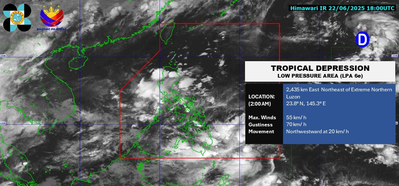 Cap nhat vi tri cua ap thap nhiet doi gan Bien Dong. Anh: PAGASA