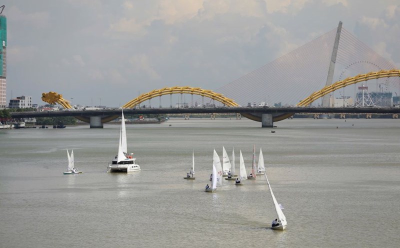 Da Nang performs sailing on the Han River for the first time. Photo: Da Nang Department of Tourism