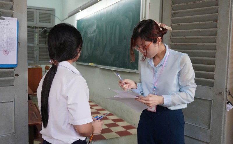 Candidates taking the 10th grade entrance exam in Ho Chi Minh City in 2025. Photo: Chan Phuc