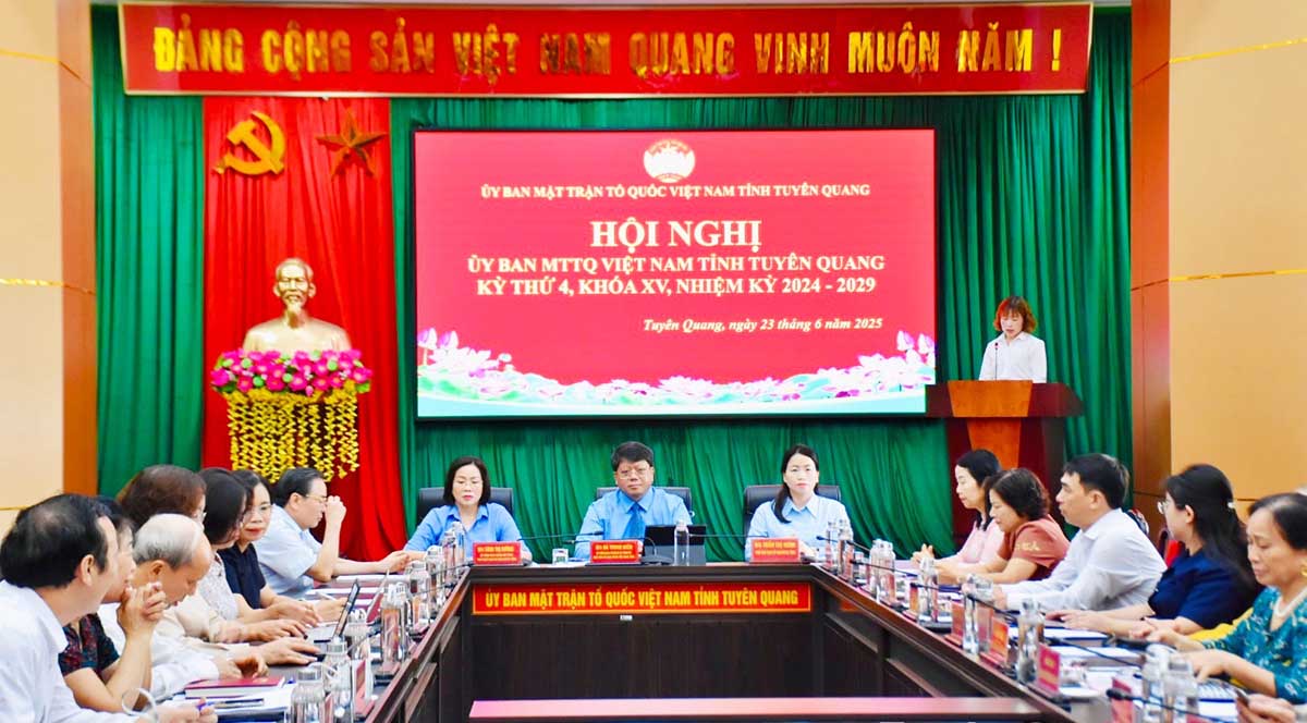 The 4th Conference of the Vietnam Fatherland Front Committee of Tuyen Quang province. Photo: Trang Hoang.