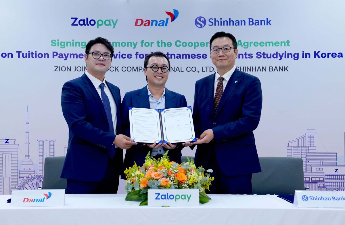 Zalopay coopero con Danal y Shinhan Bank para lanzar el Servicio de Pago de Matricula Internacional en Corea. Foto: Zalopay