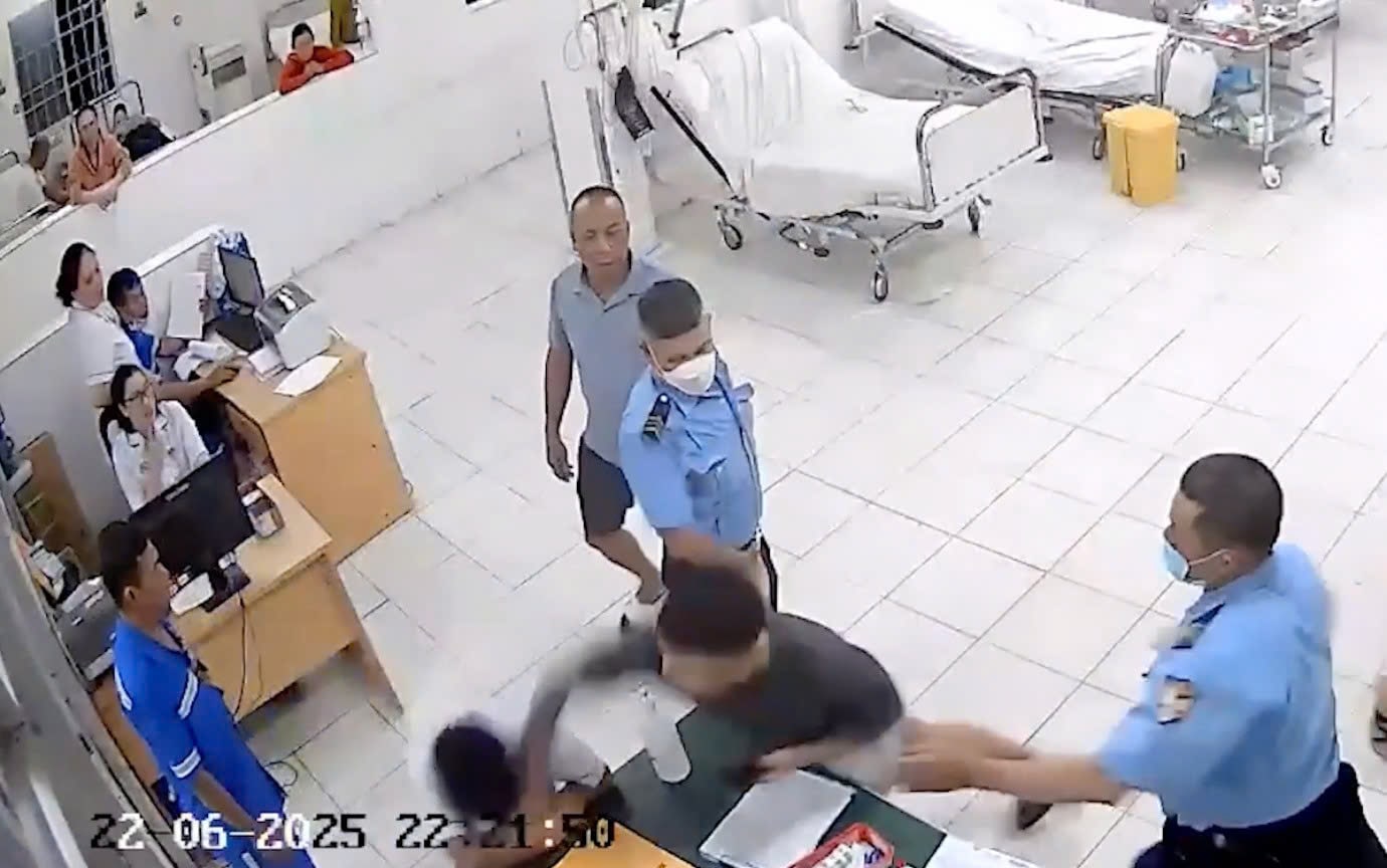 Công an đã tạm giữ một đối tượng để điều tra hành vi hành hung nhân viên y tế tại bệnh viện ở Khánh Hòa. Ảnh: Công an cung cấp

