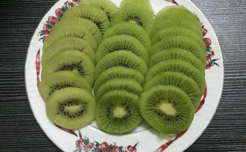 Kiwi is a fruit that helps reduce belly fat, should be eaten before going to bed. Photo: Hai Ngoc.