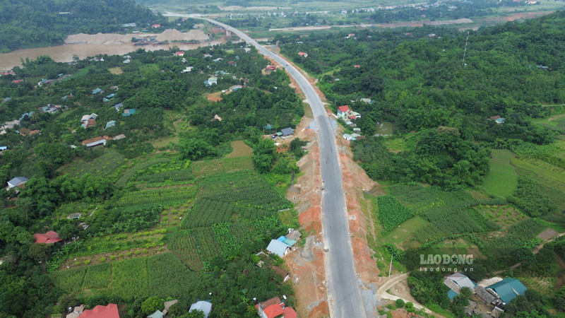 Tuyen duong noi nay hien van chua ban giao.