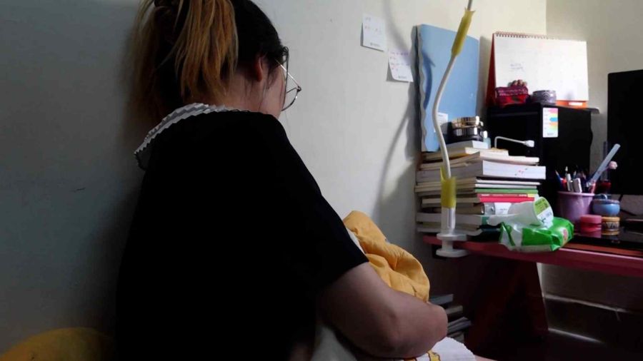 Postpartum depression is not just a temporary sadness. It is a quiet darkness that can push mothers into negative thoughts, even heartbreaking actions when not being accompanied or shared. Photo: Huyen Trang