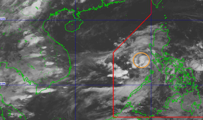 Actualice el area de ubicacion e influencia de la nueva presion baja en el Mar del Sur de China. Foto satelital: Pagasa
