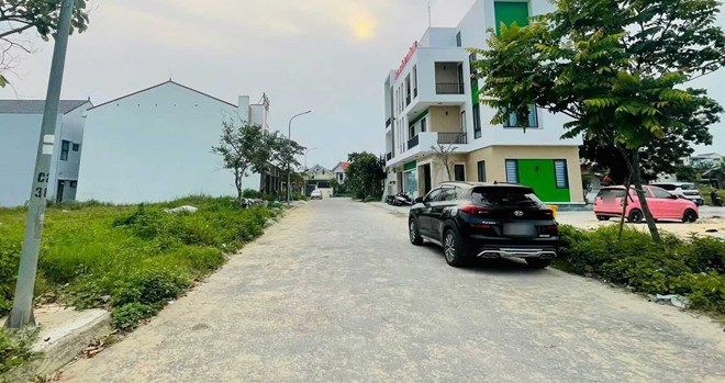 Quảng Bình rà soát biến động giá đất sau các phiên đấu giá