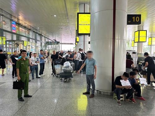 Kinh nghiệm đi taxi từ Nội Bài về Hà Nội - Hướng dẫn chi tiết để di chuyển an toàn và tiết kiệm