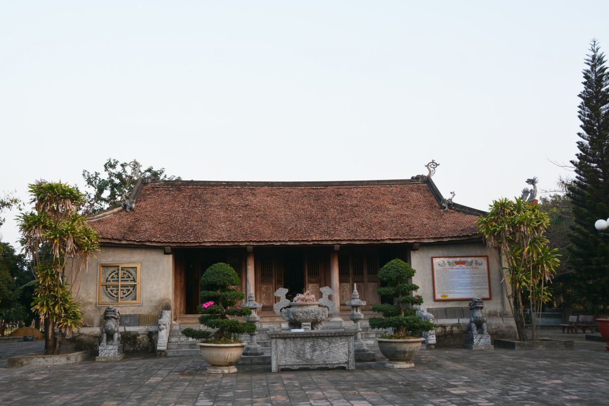 Cong Temple Communal House, next to Bach Dang River. Photo: Kim Son
