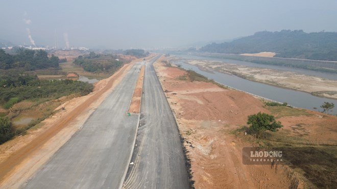 Diện mạo mới của dự án giao thông nghìn tỉ ở biên giới Lào Cai