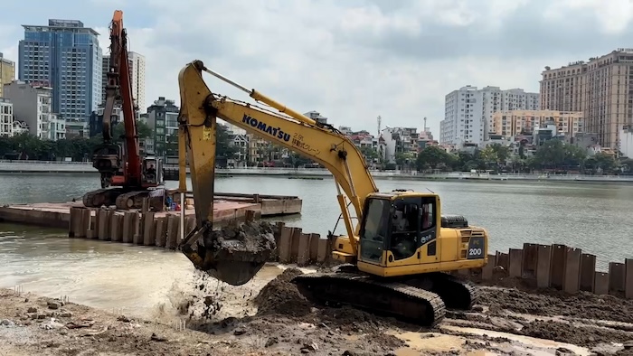 Dong Da Lake renovation project (Hanoi) with a total cost of 300 billion VND. Photo: Nguyen Linh