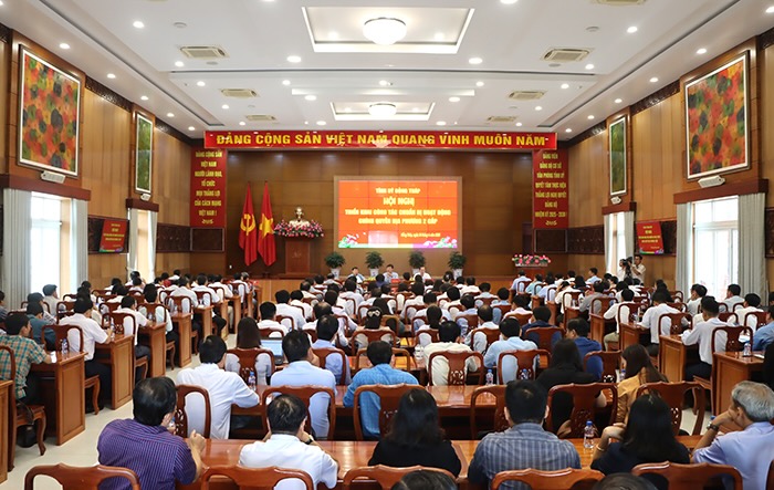 Quang canh Hoi nghi