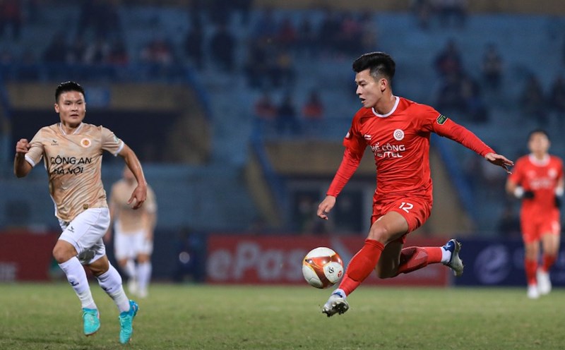 Hanoi Police meet The Cong Viettel in the semi-finals of the 2024-2025 National Cup. Photo: Minh Dan