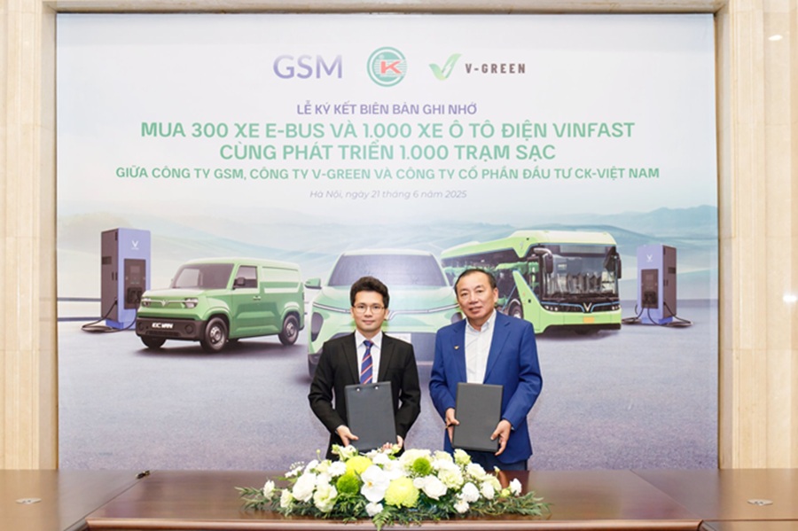 Ong Nguyen Van Thanh – Tong Giam doc GSM Toan cau va ong Nguyen Van Ket – Chu tich HDQT CK Viet Nam tai le ky ket hop tac.