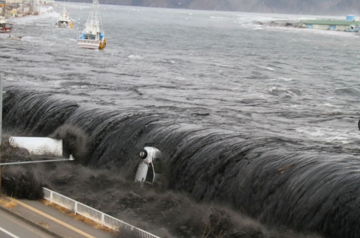 El tsunami rompio el escudo en Miyako, Japon, el 11.3.2011. Foto: Oficina de la ciudad de Miyako