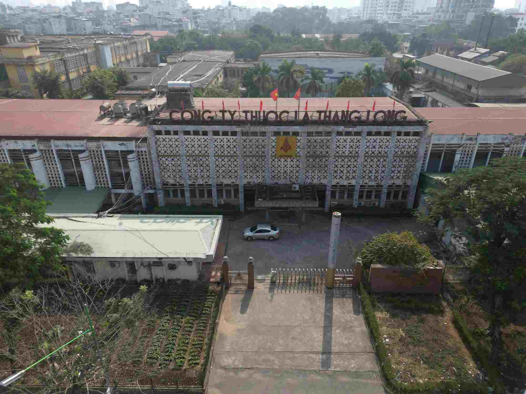 Thang Long Tobacco Factory in the "Cao - Xa - La" area is one of the locations that had to be relocated out of the inner city. Photo: Tung Giang