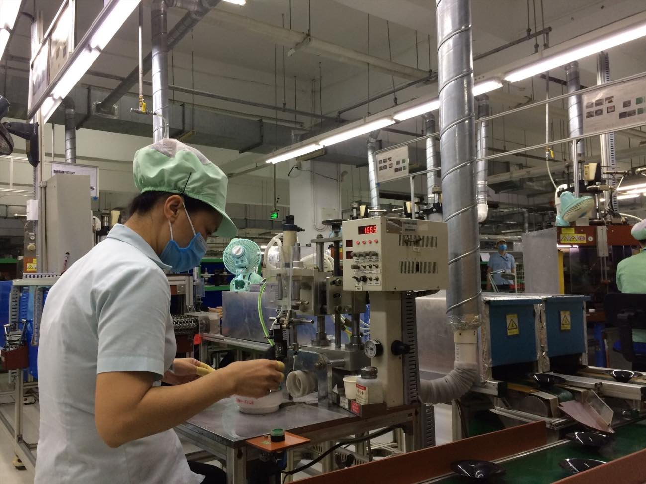 El representante del empleador dijo que "ciertamente habra ajustes" en la reunion del Consejo Nacional de Salario. Foto: Bao Han