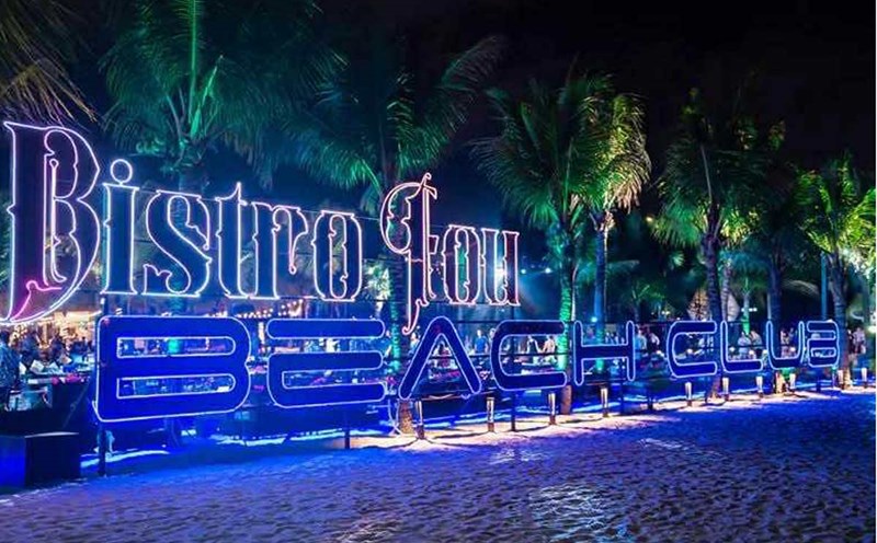 Bistro fou bar, zone 5A, Bai Chay ward, Ha Long city, Quang Ninh province. Photo: Provided by the people