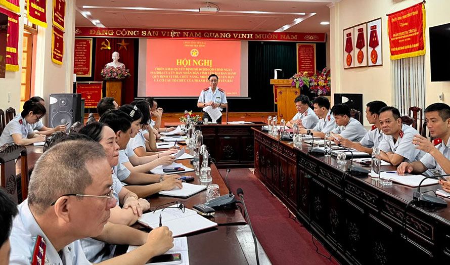 Yen Bai Provincial Inspectorate deploys professional work tasks. Photo: Van Duc